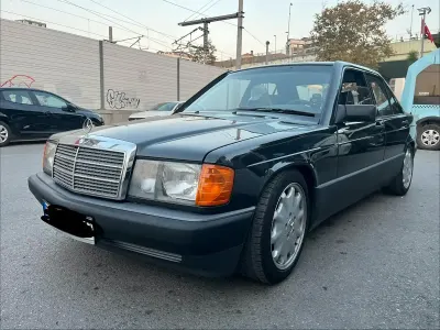 Gebraucht Mercedes 190 109 PS (80 kW) 1990 Grau Limousine