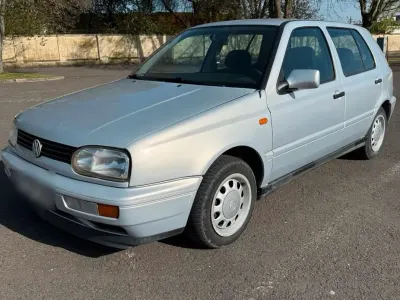 Gebraucht VW Golf III 75 PS (55 kW) 1997 Silber Limousine