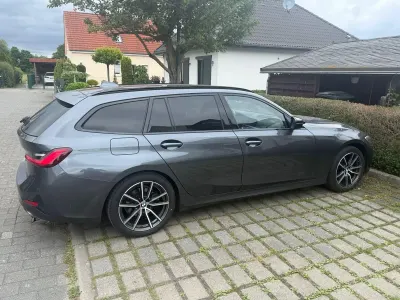 Gebraucht BMW 320 Gran Turismo Sport Line 184 PS (135 kW) 2020 Grau Coupé