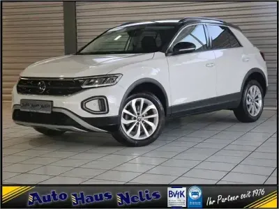 Usata VW T-Roc Life 150 CV (110 kW) 2022 Bianco SUV