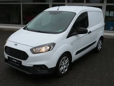 Używany Ford Transit Trend 75 KM (55 kW) 2022 Biały Minivan