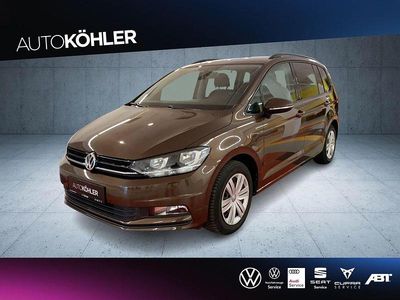 Braun Gebraucht 2016 VW Touran Trendline Van / Kleinbus | 14.900 € (Fairer Preis)