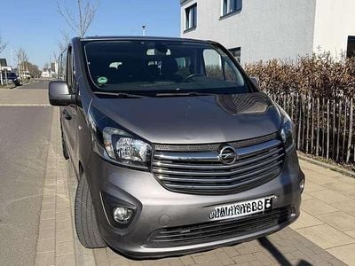 Usata Opel Vivaro 125 CV (91 kW) 2018 Grigio Monovolume