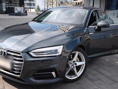 Gebraucht Audi A5 Sportback Sport 190 PS (139 kW) 2019 Grau Kleinwagen