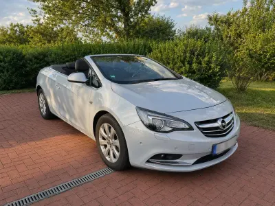 Gebraucht Opel Cascada 120 PS (88 kW) 2013 Grau Cabrio