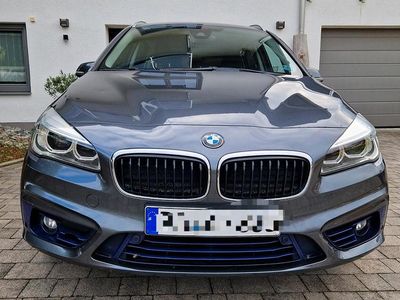 BMW 218