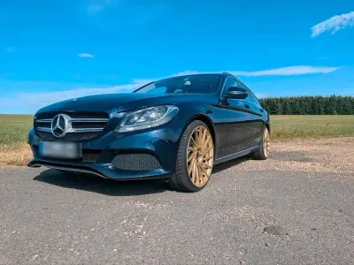 Gebraucht Mercedes C200 136 PS (100 kW) 2016 Blau Kombi