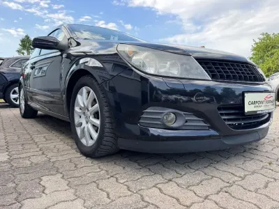 Gebraucht Opel Astra GTC Edition+ 105 PS (77 kW) 2006 Schwarz Limousine