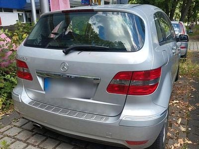 Mercedes B150