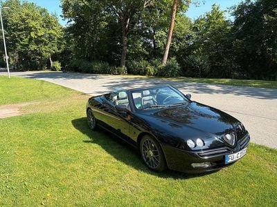 Gebraucht Alfa Romeo Spider 150 PS (110 kW) 2000 Schwarz Cabrio