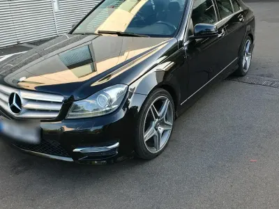 Gebraucht Mercedes 220 AMG 170 PS (125 kW) 2014 Schwarz Limousine