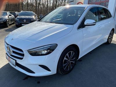 Mercedes B200