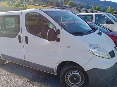 Second-hand Renault Trafic 90 CP (66 kW) 2014 Alb Monovolum