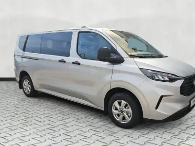 Neu Ford Transit Custom Trend 150 PS (110 kW) 2026 Moondust silver metallic Kombi