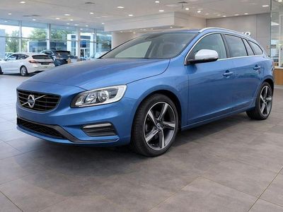 Gebraucht Volvo V60 R-Design 150 PS (110 kW) 2016 Blau Kombi