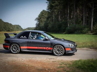 Second-hand Subaru Impreza 700 CP (514 kW) 1998 Gri Coupe
