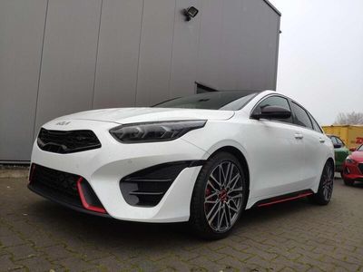 gebraucht Kia ProCeed GT Navi*LED*Shzg*PDC*Cam*18*Panoramadach