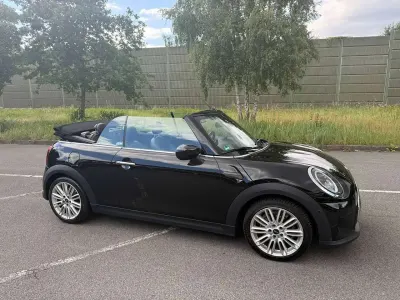 Gebraucht Mini Cooper Cabriolet 136 PS (100 kW) 2021 Schwarz Cabrio