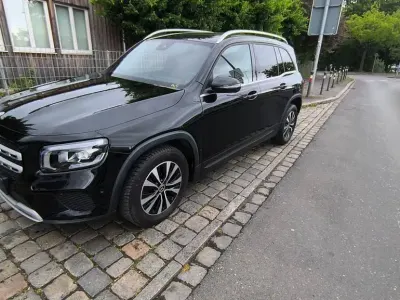 Gebraucht Mercedes GLB200 150 PS (110 kW) 2022 Schwarz SUV