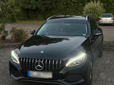 Gebraucht Mercedes C250 204 PS (150 kW) 2014 Schwarz Kombi