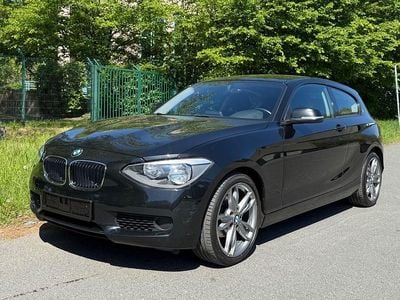 Second-hand BMW 114 Advantage 102 CP (75 kW) 2013 Negru Hatchback