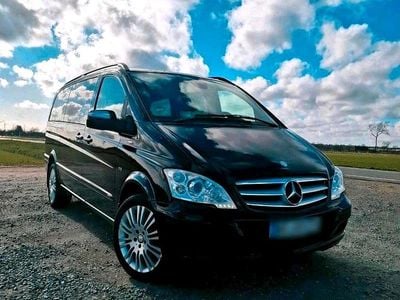 Używany Mercedes Viano 224 KM (164 kW) 2011 Czarny Minivan