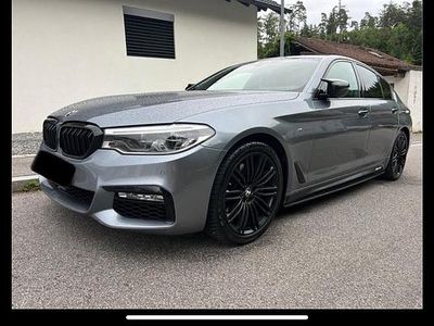 Gebraucht BMW 530 M Sport 252 PS (185 kW) 2018 Grau Limousine