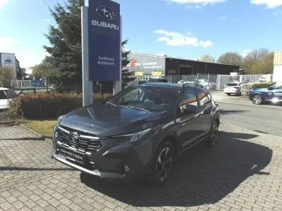 Neu Subaru Crosstrek Platinum 136 PS (100 kW) 2026 Grau SUV