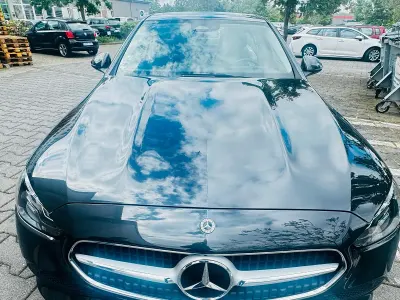 Gebraucht Mercedes C220 147 PS (108 kW) 2022 Grau Limousine