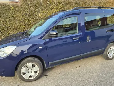 Brugt Dacia Dokker Comfort 131 HK (96 kW) 2019 Blå MPV