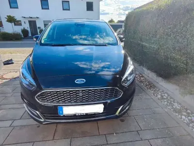 Gebraucht Ford S-MAX Vignale 190 PS (139 kW) 2019 Schwarz Van / Kleinbus