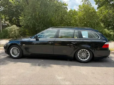Gebraucht BMW 525 177 PS (130 kW) 2004 Schwarz Kombi