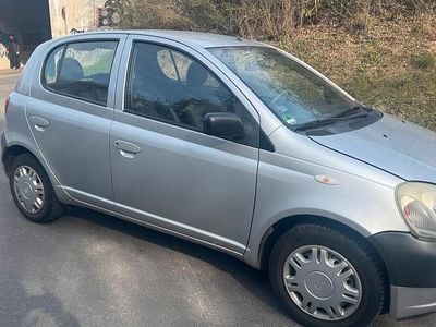 Gebraucht Toyota Yaris 67 PS (49 kW) 2002 Kleinwagen