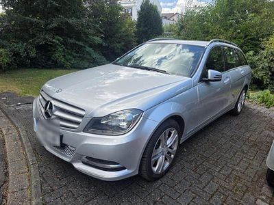 Mercedes C200