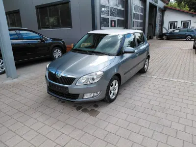 Gebraucht Skoda Fabia Family 86 PS (63 kW) 2012 Grau Kleinwagen
