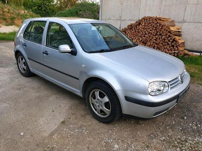 VW Golf IV
