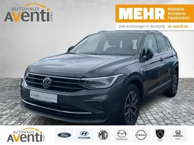 Gebraucht VW Tiguan Life 150 PS (110 kW) 2022 Grau SUV