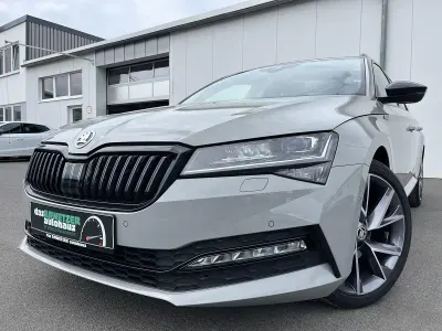 Gebraucht Skoda Superb SportLine 200 PS (147 kW) 2022 Steelgrau Kombi