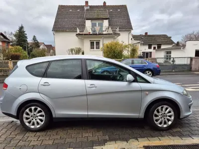 Gebraucht Seat Altea XL Comfort 170 PS (125 kW) 2008 Silbermetallic Van / Kleinbus