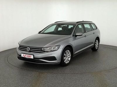Silber Gebraucht 2023 VW Passat Kombi | 24.990 € (Fairer Preis)
