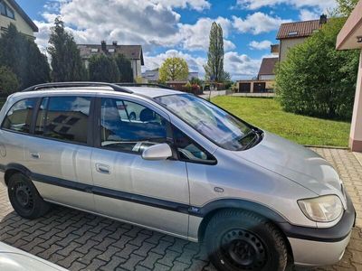 gebraucht Opel Zafira 