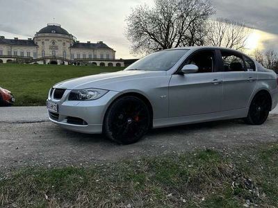 gebraucht BMW 325 TOP GEPFLEGT !! KEIN ROST !! EHEMALIG RENTNER KFZ