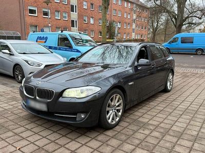 Schwarz Gebraucht 2011 BMW 530 Kombi | 6.400 € (Fairer Preis)