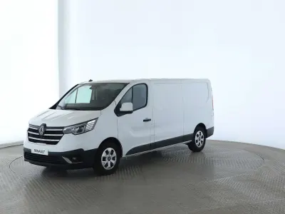 Gebraucht Renault Trafic Komfort 131 PS (96 kW) 2025 Weiss Van / Kleinbus