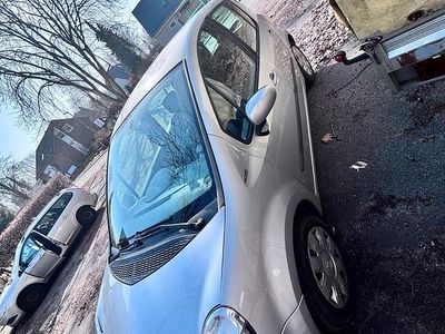 Gebraucht Renault Modus 65 PS (47 kW) 2005 Silber Van / Kleinbus