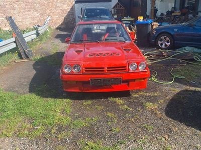 Usata Opel Manta 110 CV (80 kW) 1984 Rosso