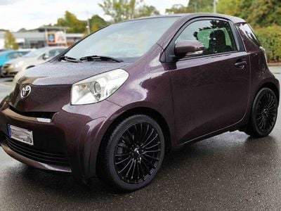 Toyota iQ