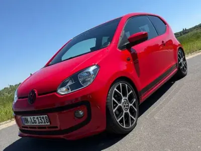 Gebraucht VW up! Highline 75 PS (55 kW) 2013 Rot Kleinwagen