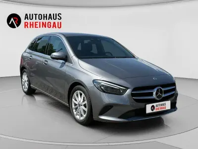 Gebraucht Mercedes B220 Progressive 190 PS (139 kW) 2019 Silber Van / Kleinbus