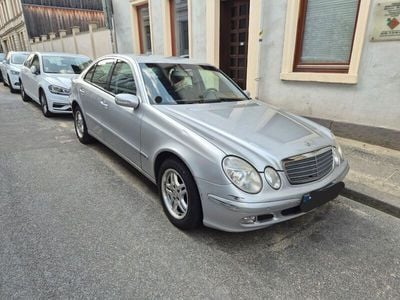 Mercedes E220